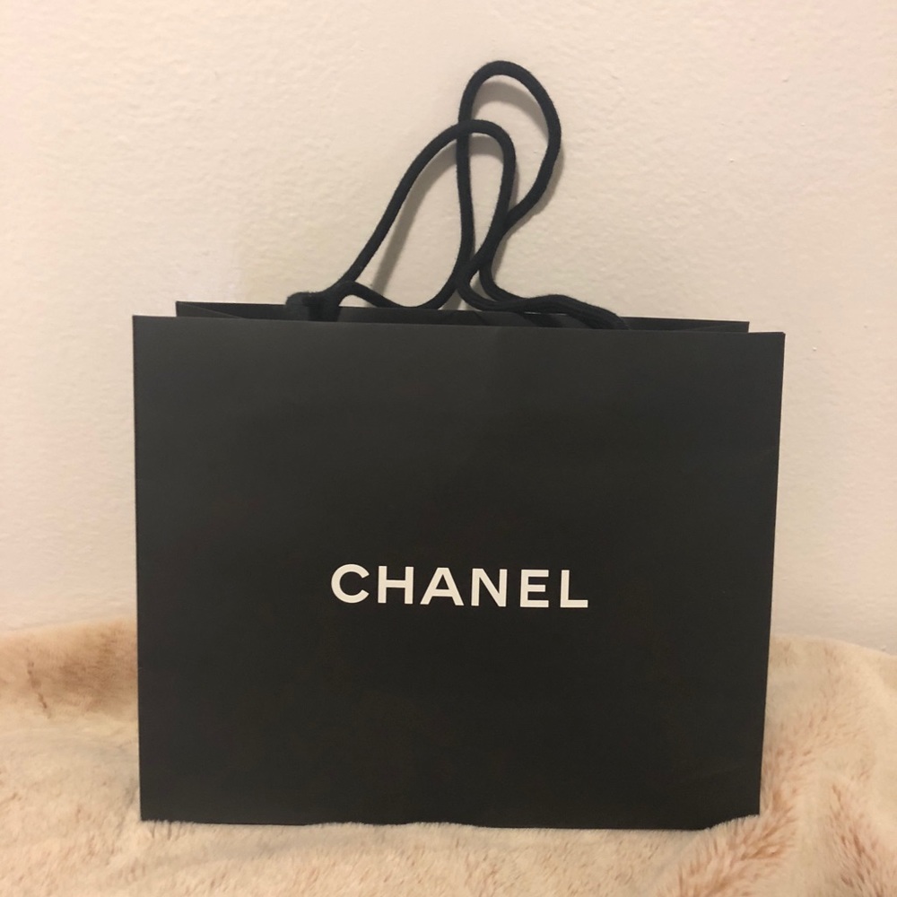 Chanel gift paper bag